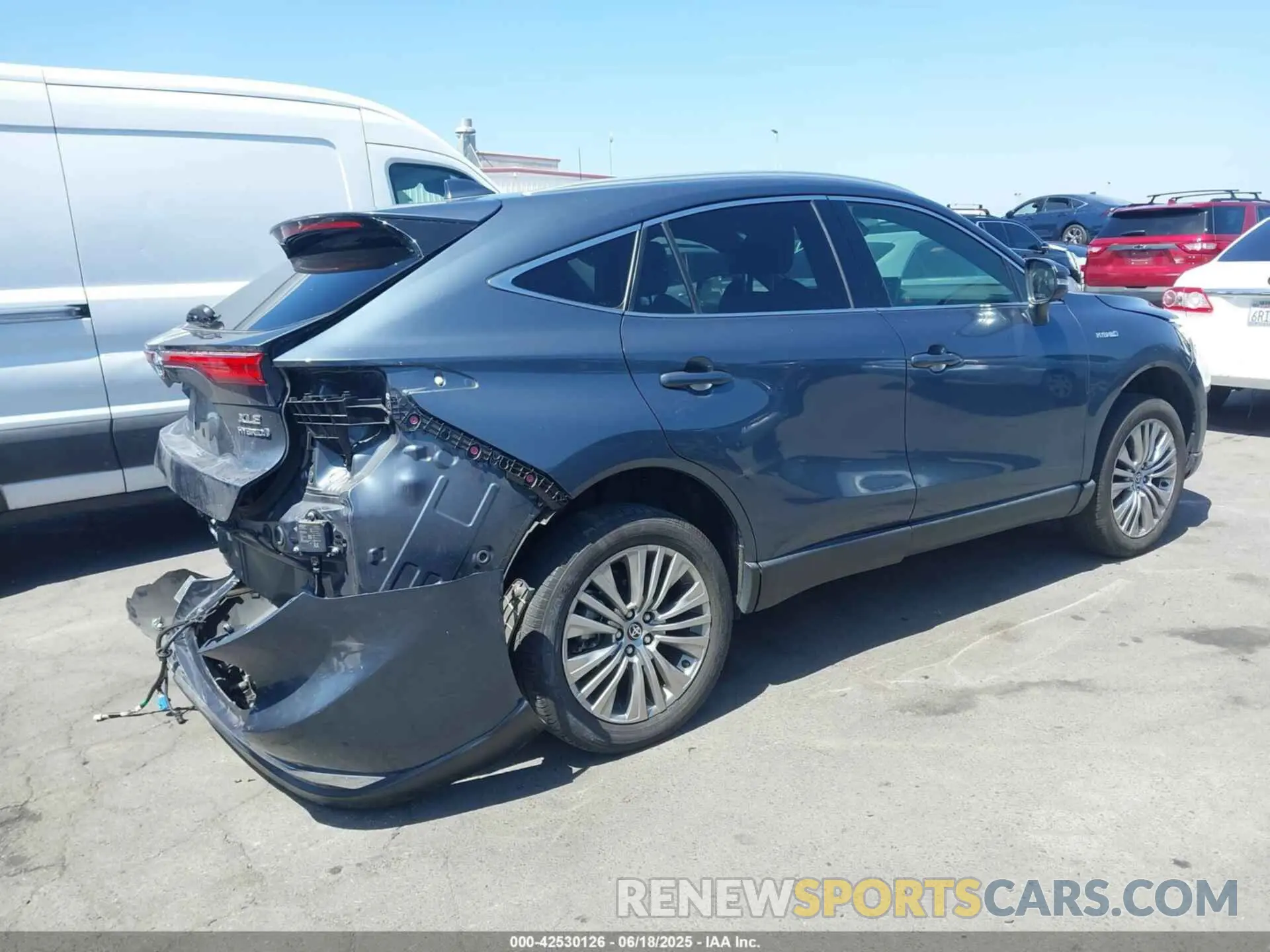 4 Photograph of a damaged car JTEAAAAH1MJ013914 TOYOTA VENZA 2021