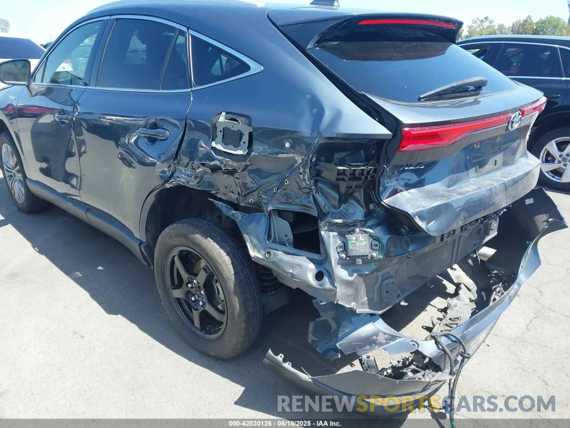 6 Photograph of a damaged car JTEAAAAH1MJ013914 TOYOTA VENZA 2021