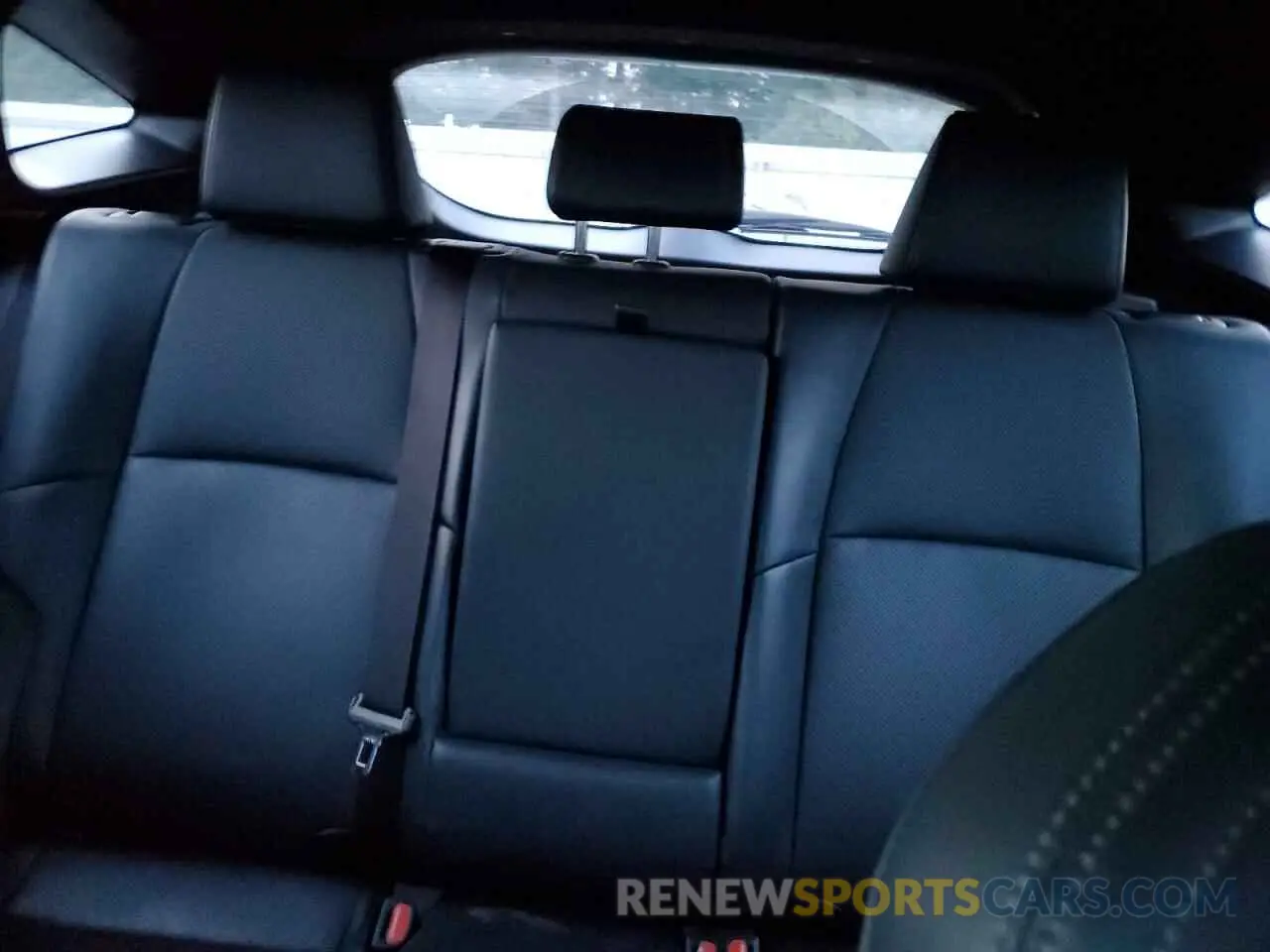 10 Photograph of a damaged car JTEAAAAH1MJ024508 TOYOTA VENZA 2021