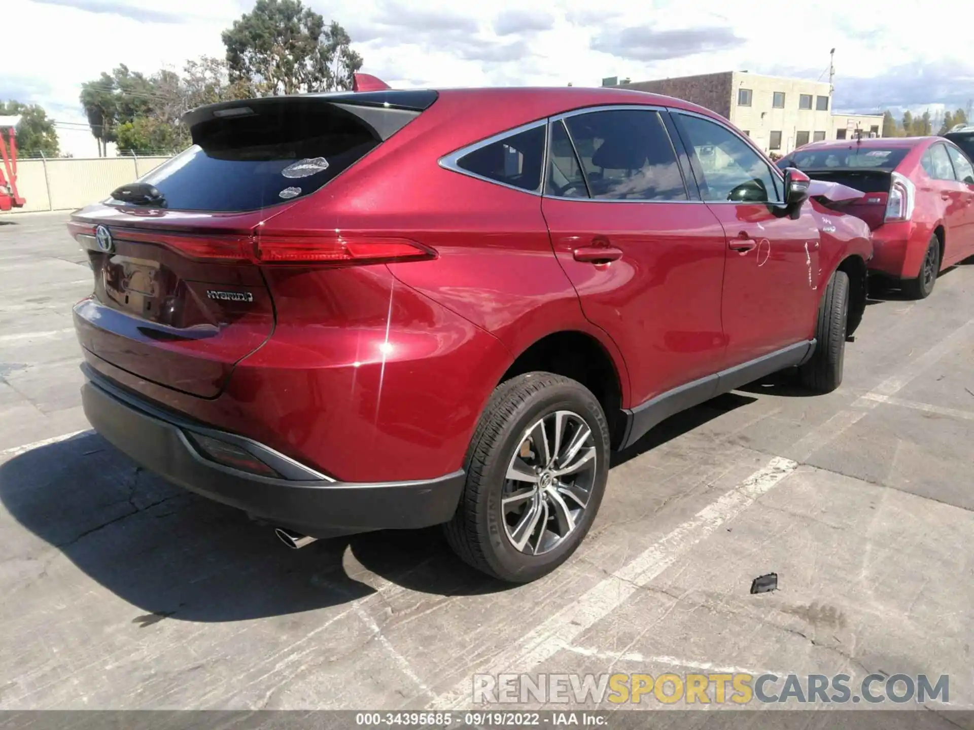 4 Photograph of a damaged car JTEAAAAH1MJ029188 TOYOTA VENZA 2021