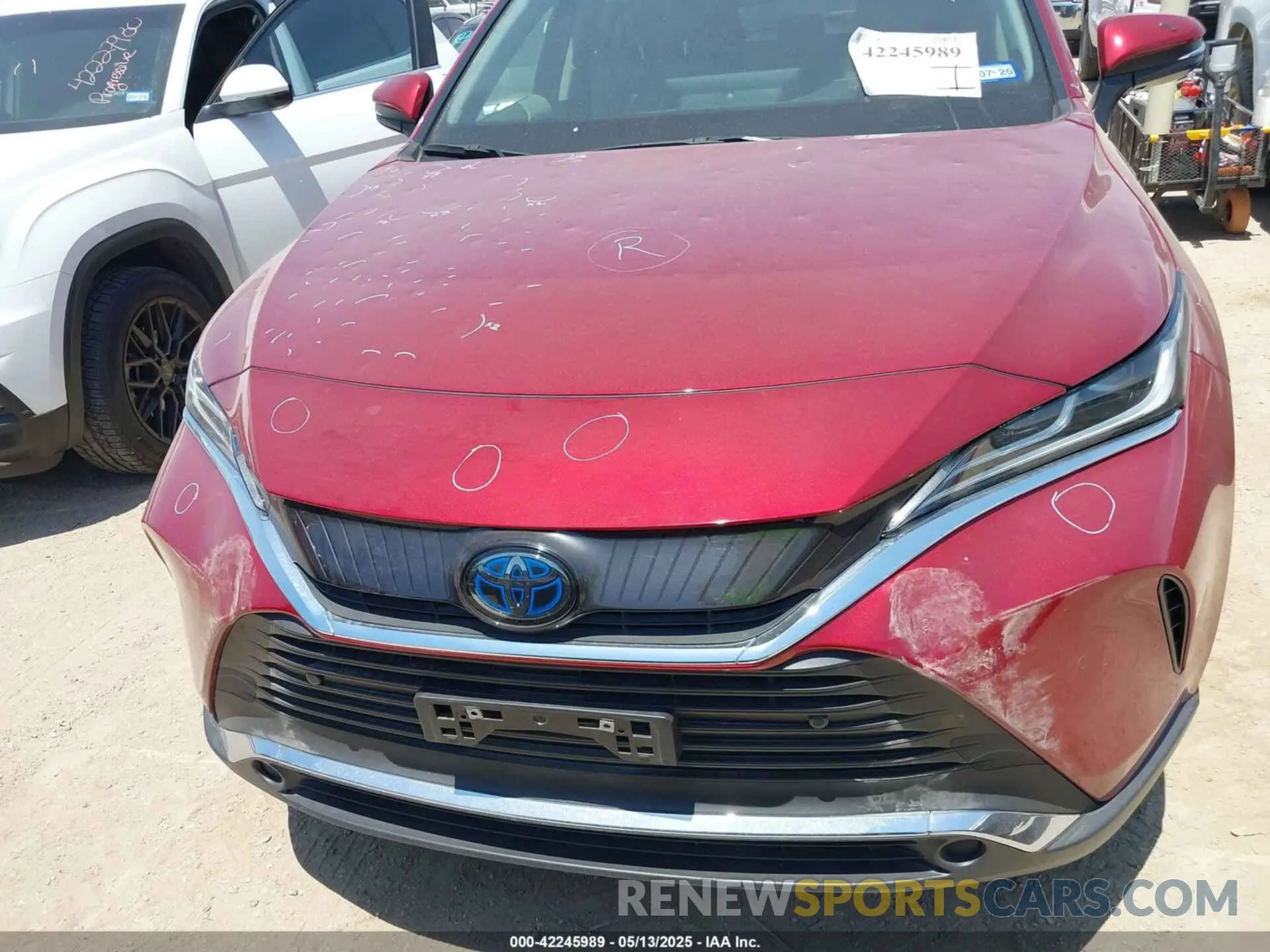 12 Photograph of a damaged car JTEAAAAH1MJ045505 TOYOTA VENZA 2021