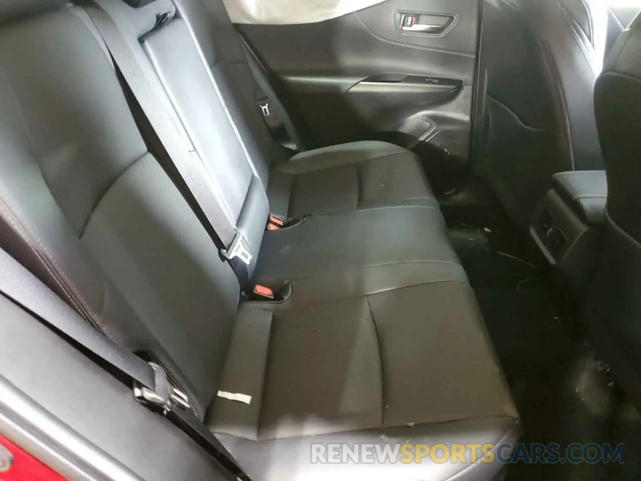 11 Photograph of a damaged car JTEAAAAH1MJ062580 TOYOTA VENZA 2021