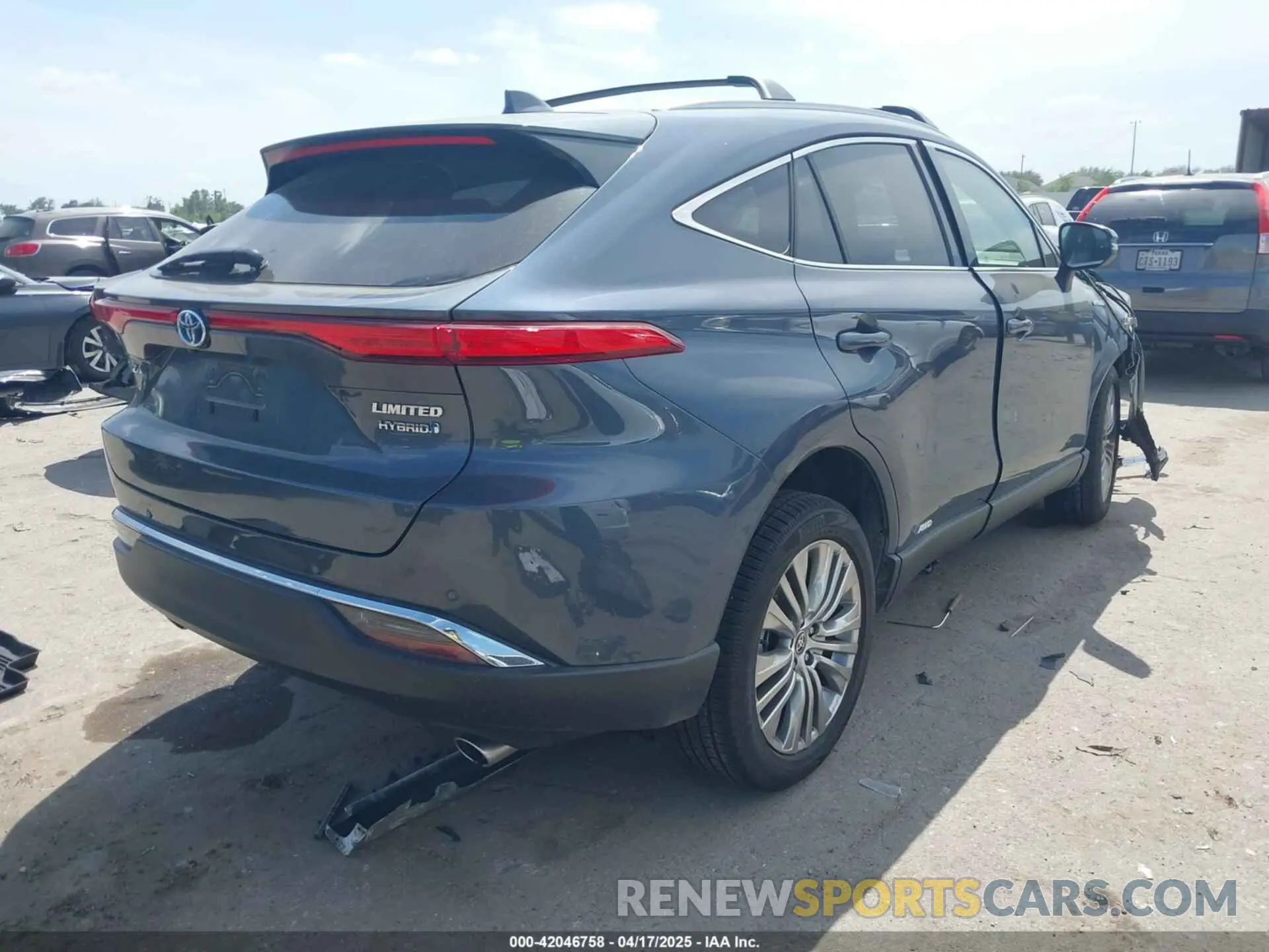 4 Photograph of a damaged car JTEAAAAH2MJ000900 TOYOTA VENZA 2021