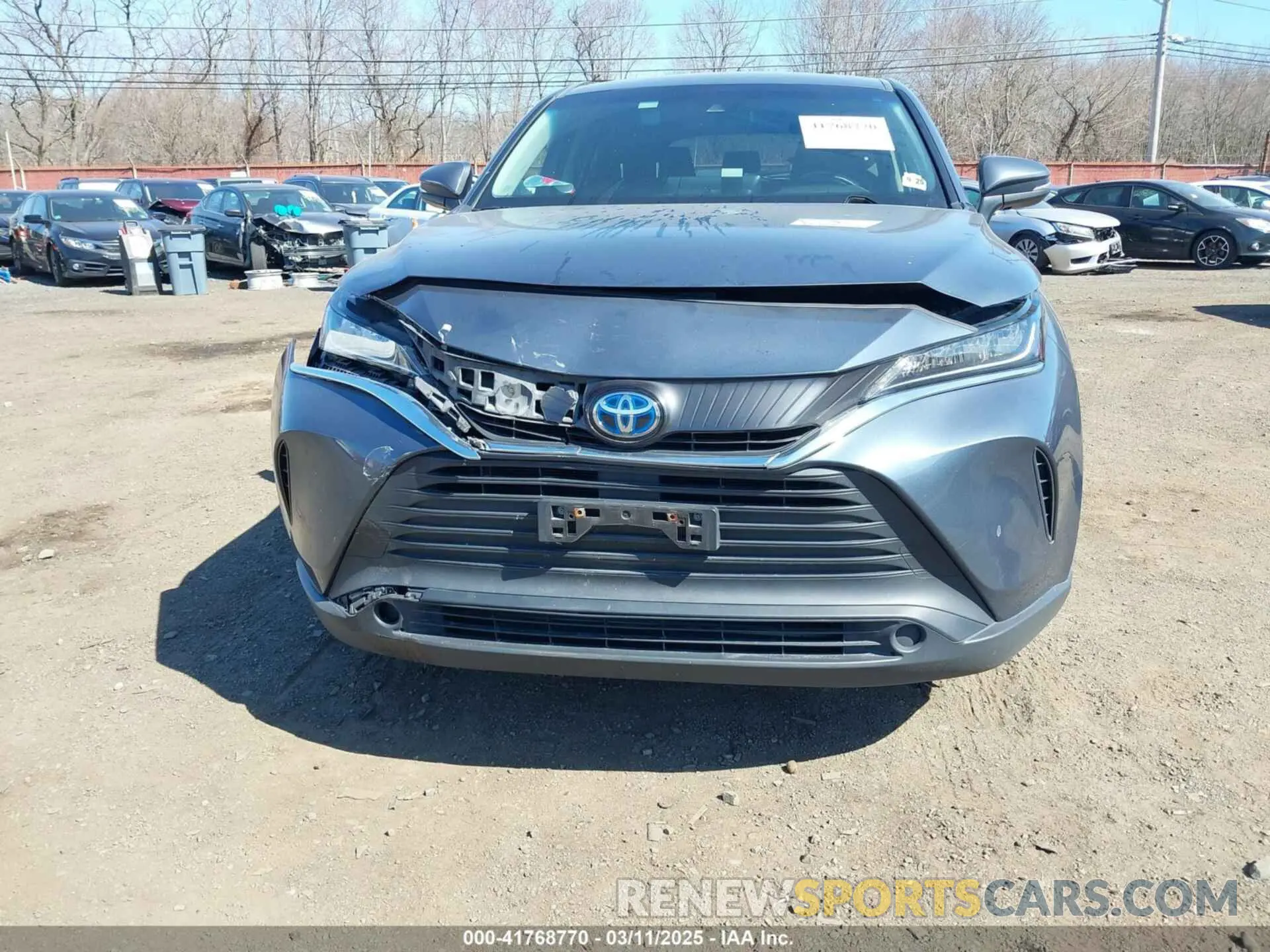 17 Photograph of a damaged car JTEAAAAH2MJ002520 TOYOTA VENZA 2021