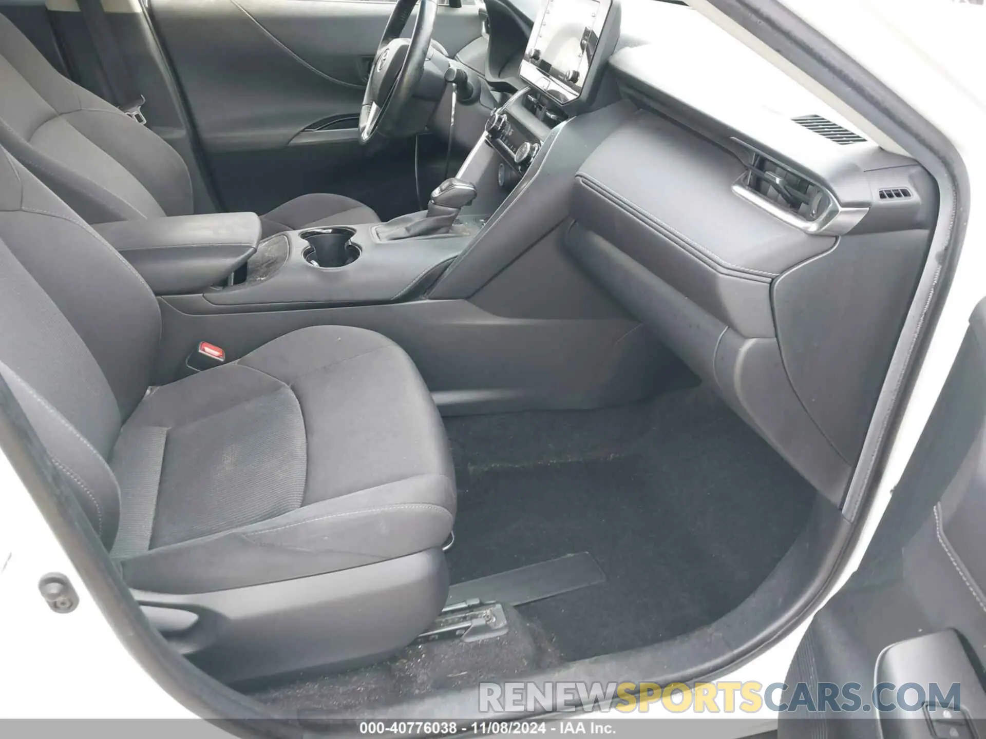 5 Photograph of a damaged car JTEAAAAH2MJ029894 TOYOTA VENZA 2021