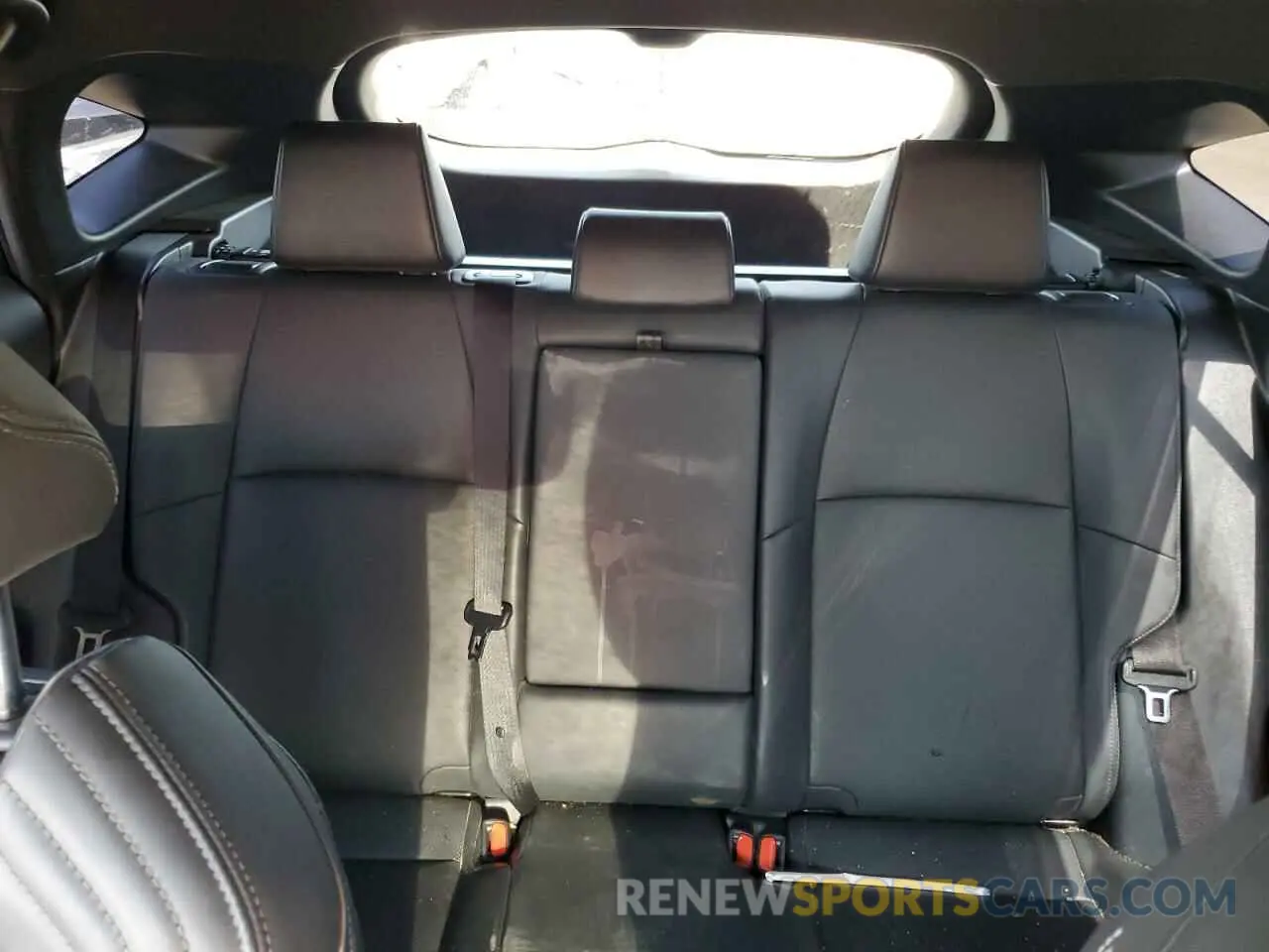 10 Photograph of a damaged car JTEAAAAH2MJ033542 TOYOTA VENZA 2021