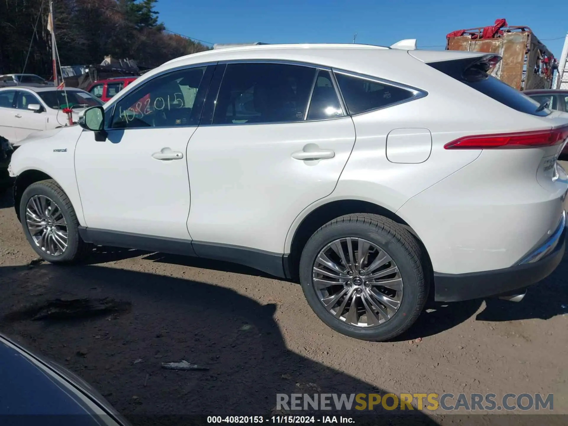 15 Photograph of a damaged car JTEAAAAH2MJ048526 TOYOTA VENZA 2021