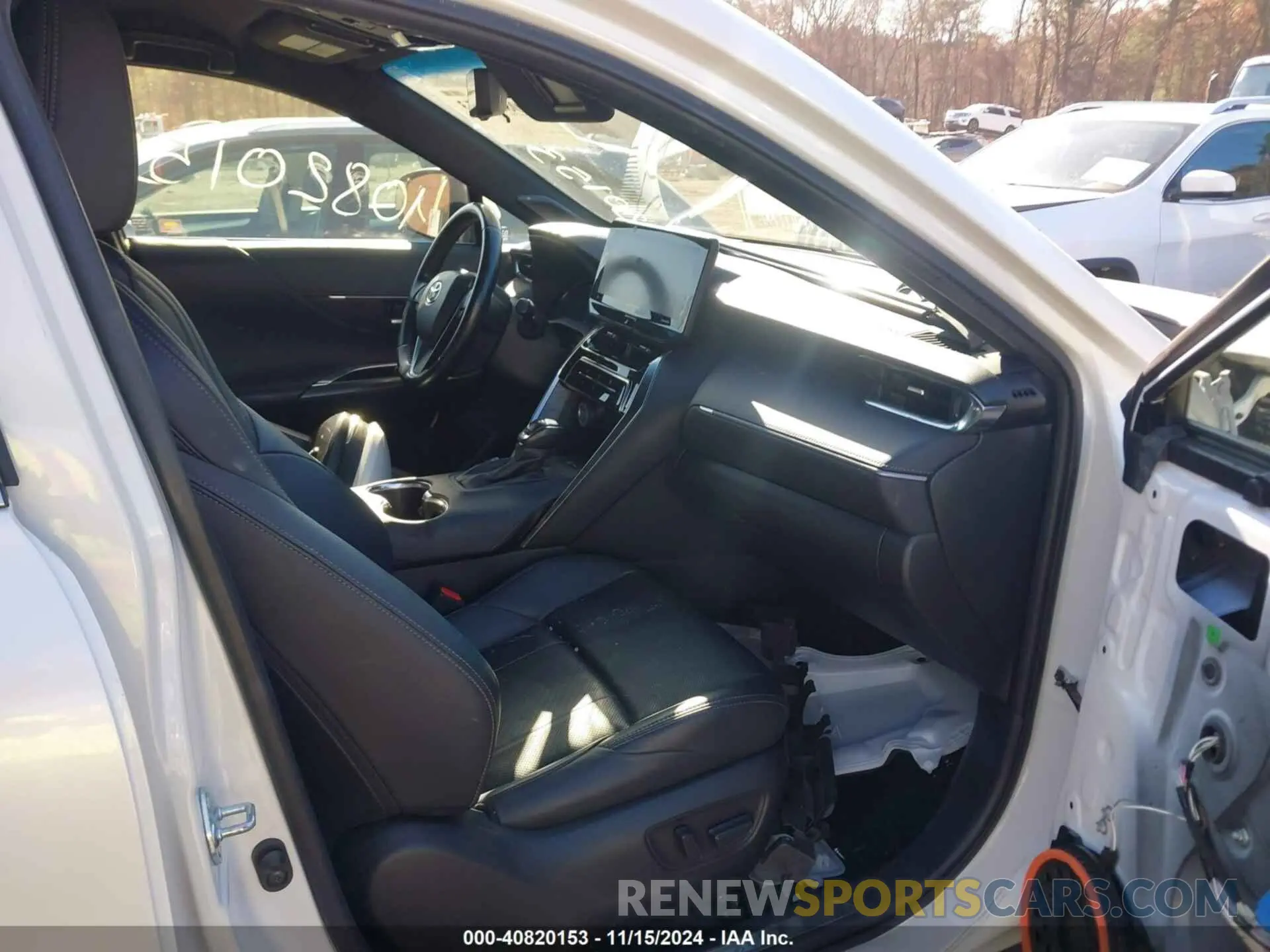 5 Photograph of a damaged car JTEAAAAH2MJ048526 TOYOTA VENZA 2021