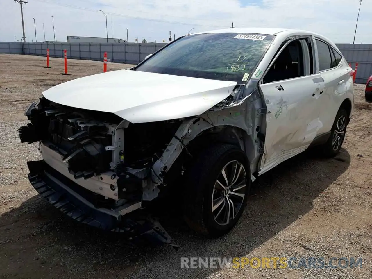 2 Photograph of a damaged car JTEAAAAH2MJ062832 TOYOTA VENZA 2021