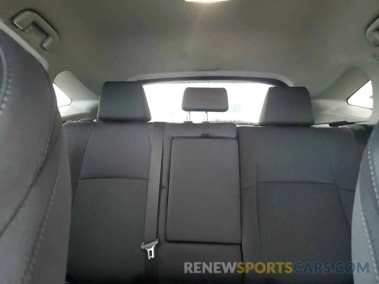 10 Photograph of a damaged car JTEAAAAH2MJ073247 TOYOTA VENZA 2021
