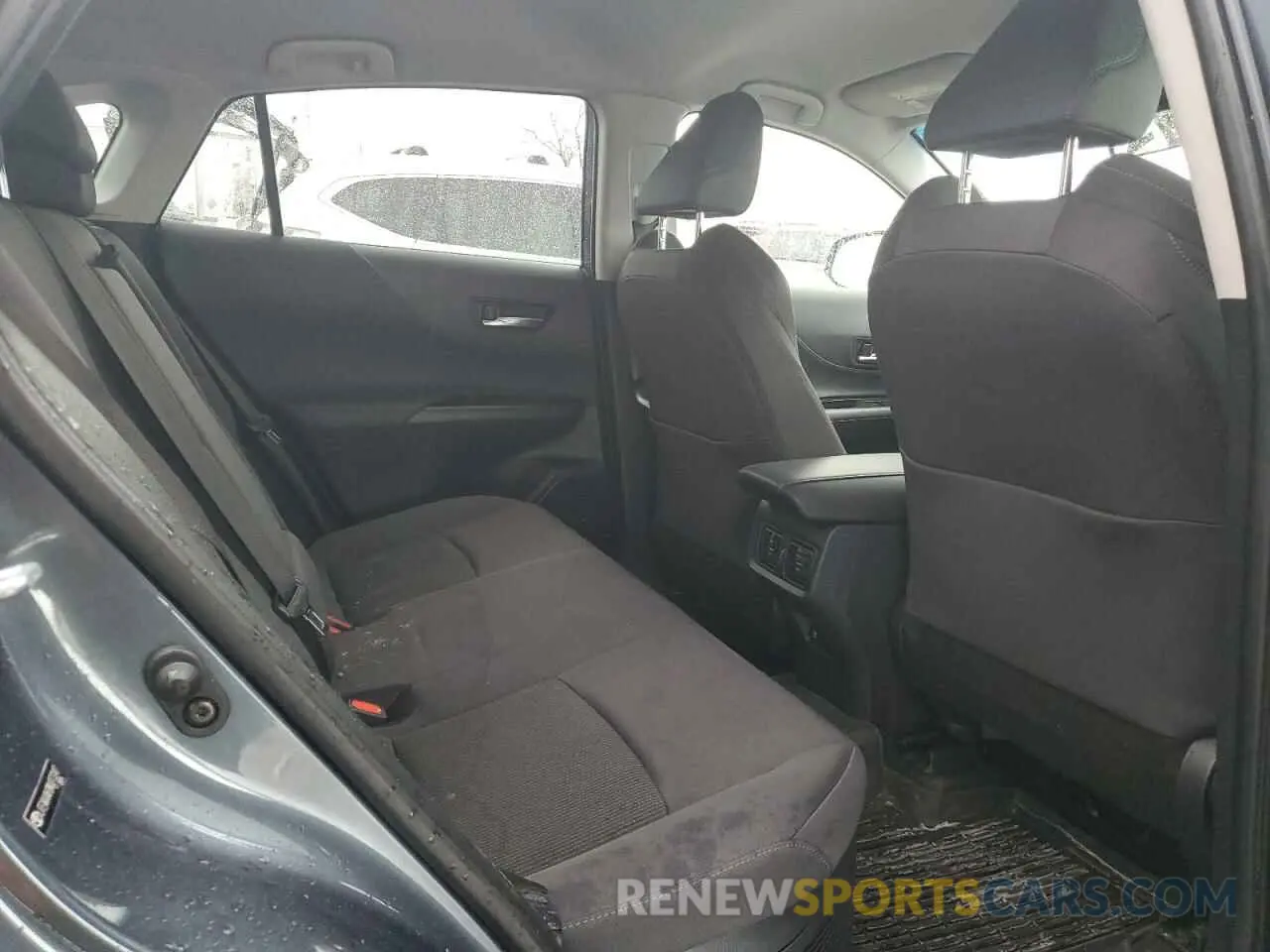 11 Photograph of a damaged car JTEAAAAH2MJ073247 TOYOTA VENZA 2021