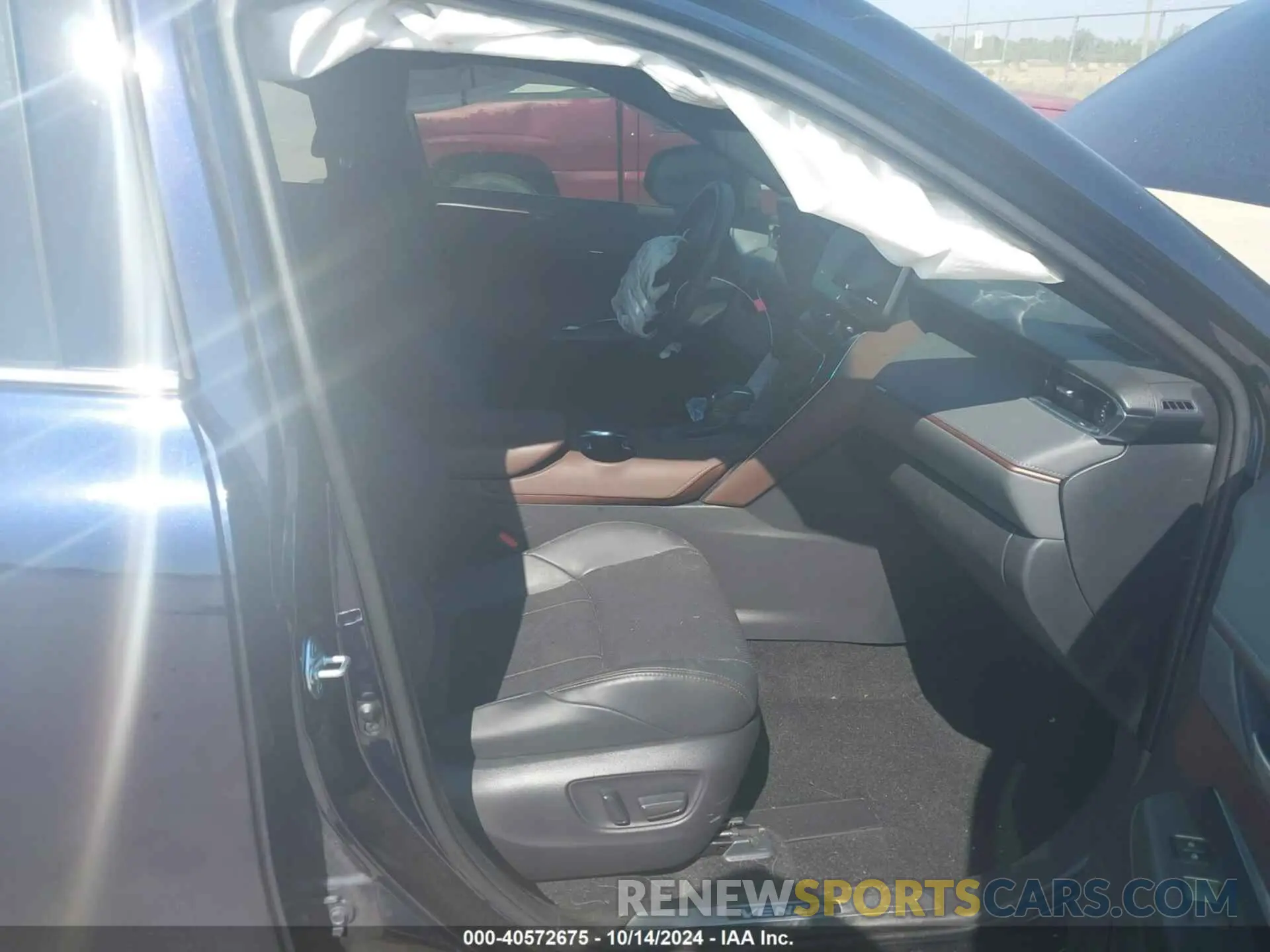 5 Photograph of a damaged car JTEAAAAH2MJ075001 TOYOTA VENZA 2021