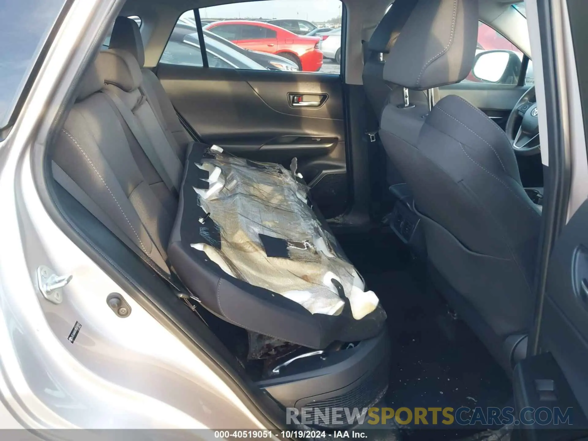 8 Photograph of a damaged car JTEAAAAH2MJ078092 TOYOTA VENZA 2021