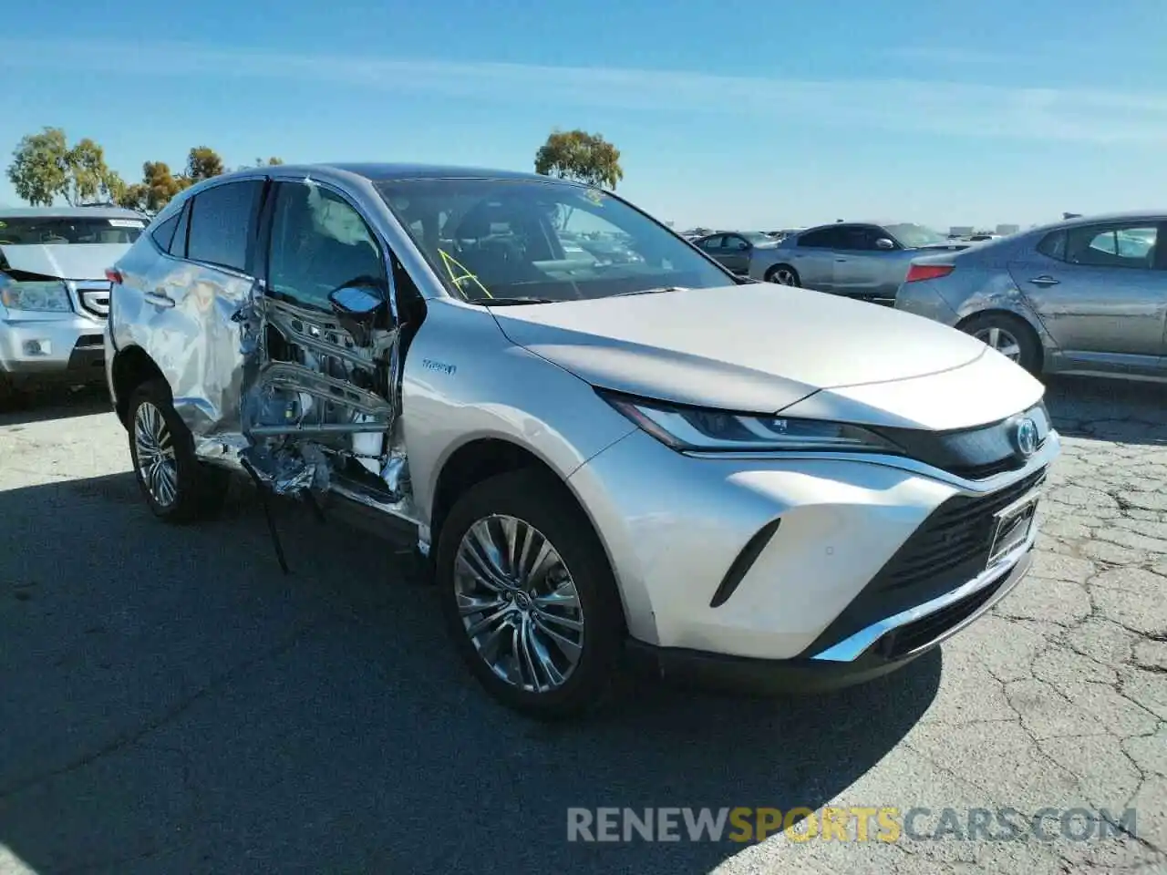 1 Photograph of a damaged car JTEAAAAH2MJ082725 TOYOTA VENZA 2021