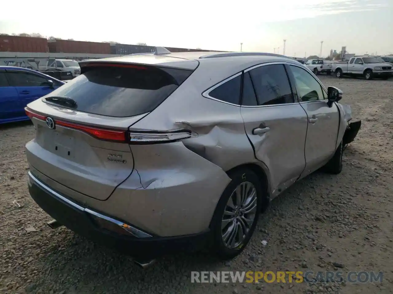 4 Photograph of a damaged car JTEAAAAH2MJ084331 TOYOTA VENZA 2021