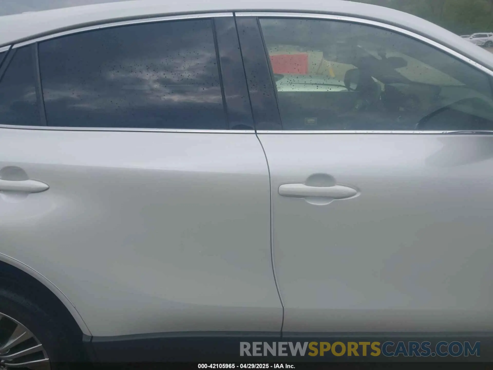 13 Photograph of a damaged car JTEAAAAH2MJ084510 TOYOTA VENZA 2021