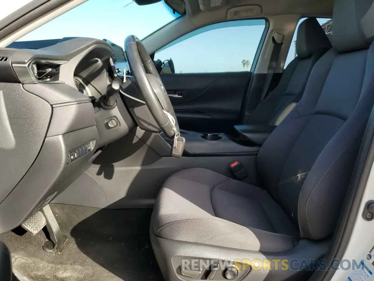 7 Photograph of a damaged car JTEAAAAH3MJ002560 TOYOTA VENZA 2021