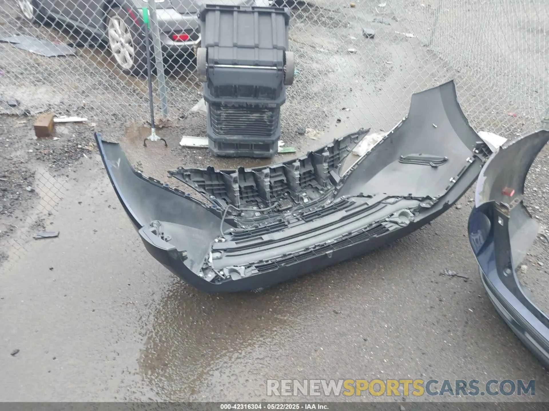 19 Photograph of a damaged car JTEAAAAH3MJ023795 TOYOTA VENZA 2021