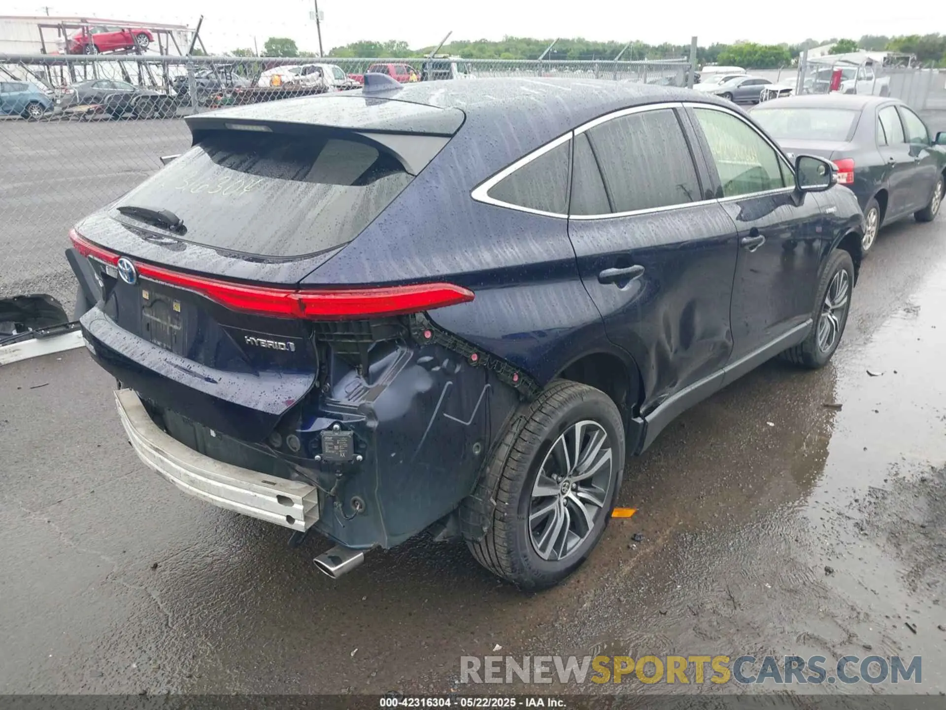 4 Photograph of a damaged car JTEAAAAH3MJ023795 TOYOTA VENZA 2021