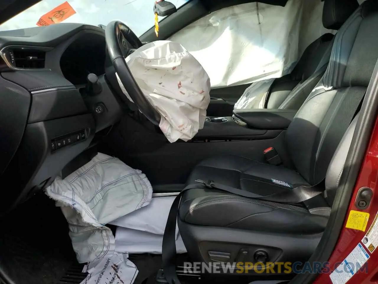 7 Photograph of a damaged car JTEAAAAH3MJ073144 TOYOTA VENZA 2021
