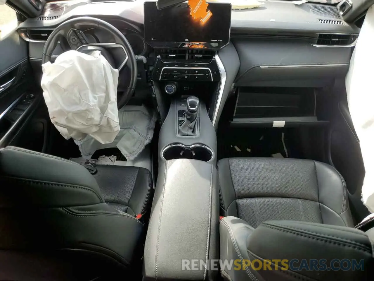 8 Photograph of a damaged car JTEAAAAH3MJ073144 TOYOTA VENZA 2021