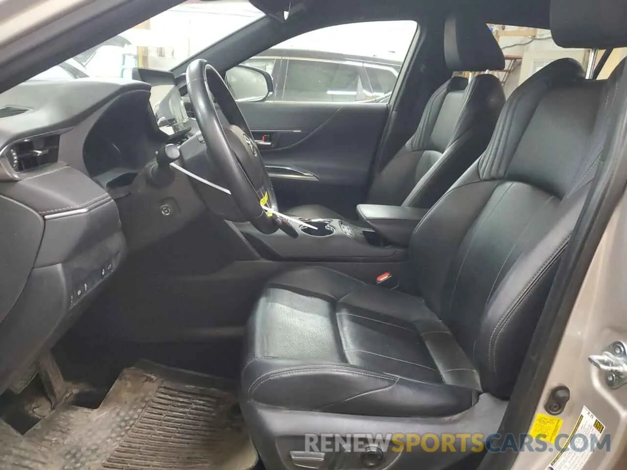 7 Photograph of a damaged car JTEAAAAH4MJ002843 TOYOTA VENZA 2021