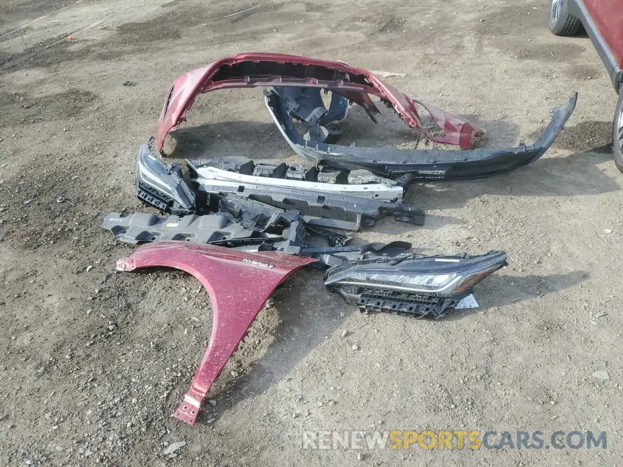 13 Photograph of a damaged car JTEAAAAH4MJ016015 TOYOTA VENZA 2021