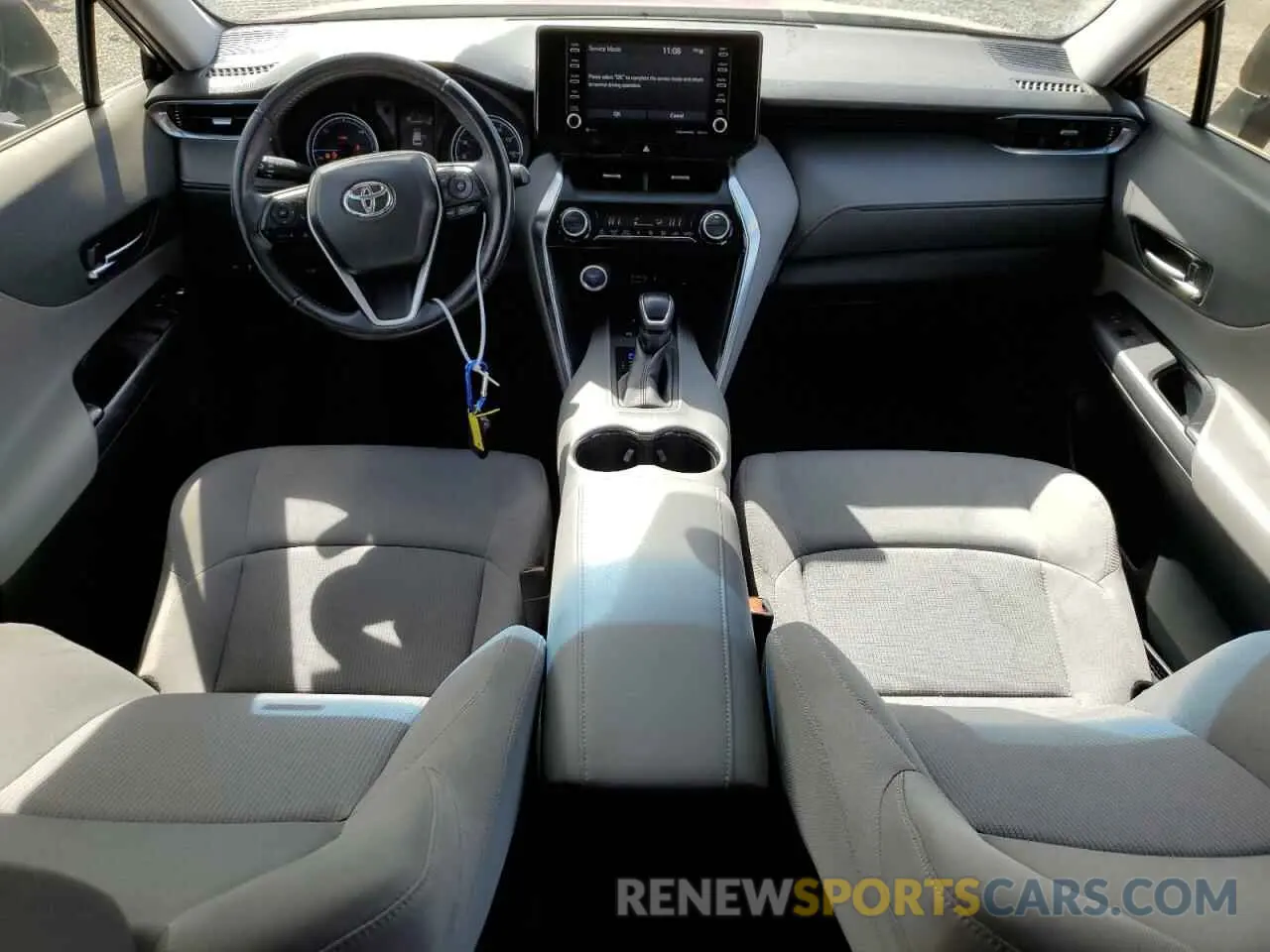 8 Photograph of a damaged car JTEAAAAH4MJ016015 TOYOTA VENZA 2021