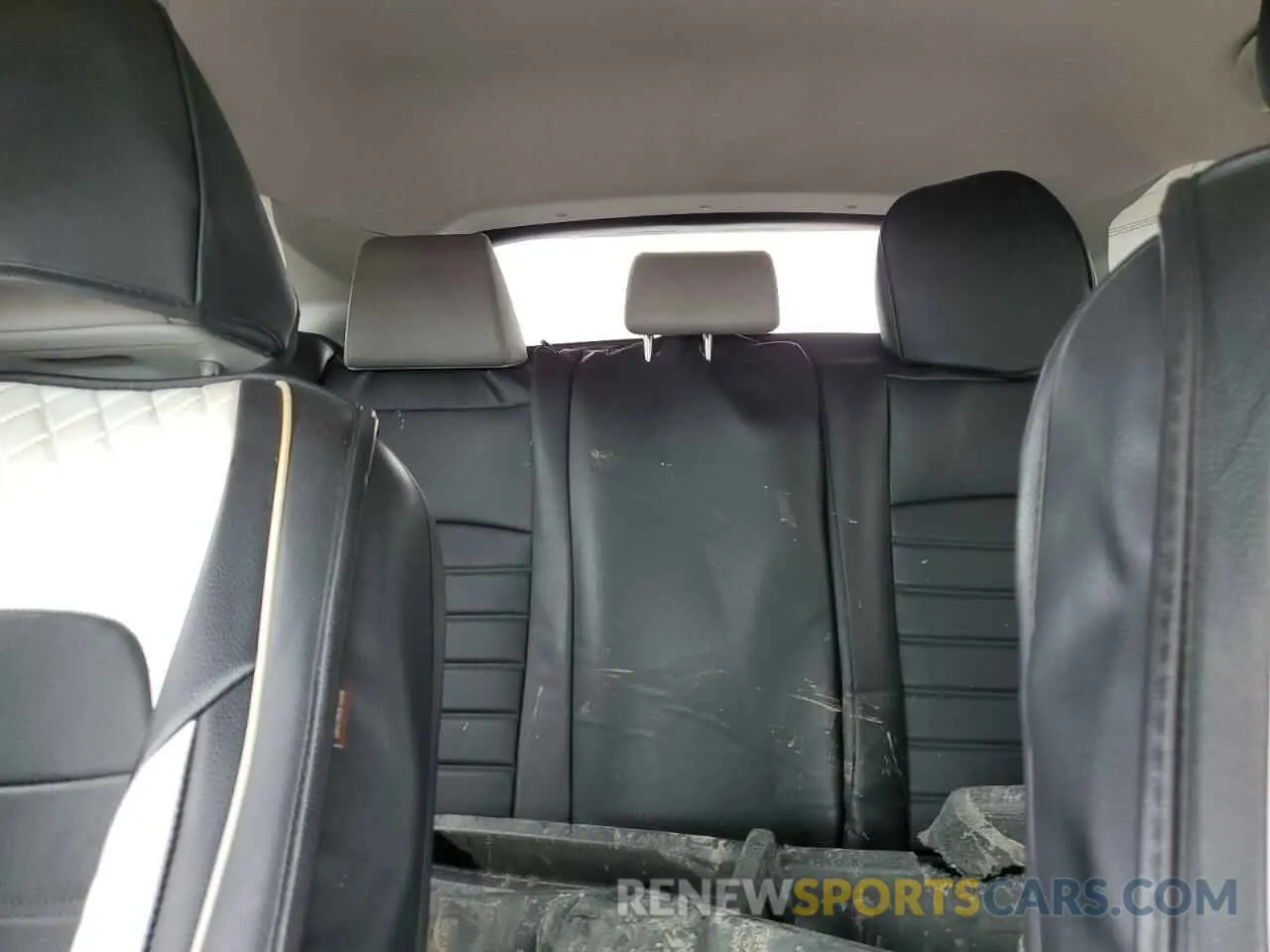 10 Photograph of a damaged car JTEAAAAH4MJ018881 TOYOTA VENZA 2021