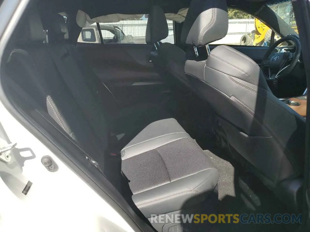 6 Photograph of a damaged car JTEAAAAH4MJ025426 TOYOTA VENZA 2021