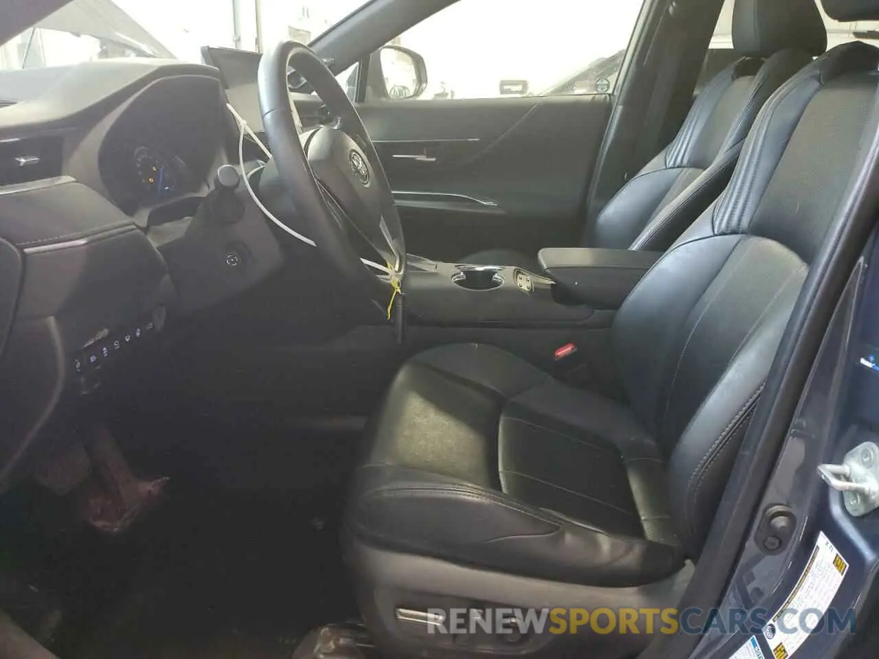 7 Photograph of a damaged car JTEAAAAH4MJ036619 TOYOTA VENZA 2021