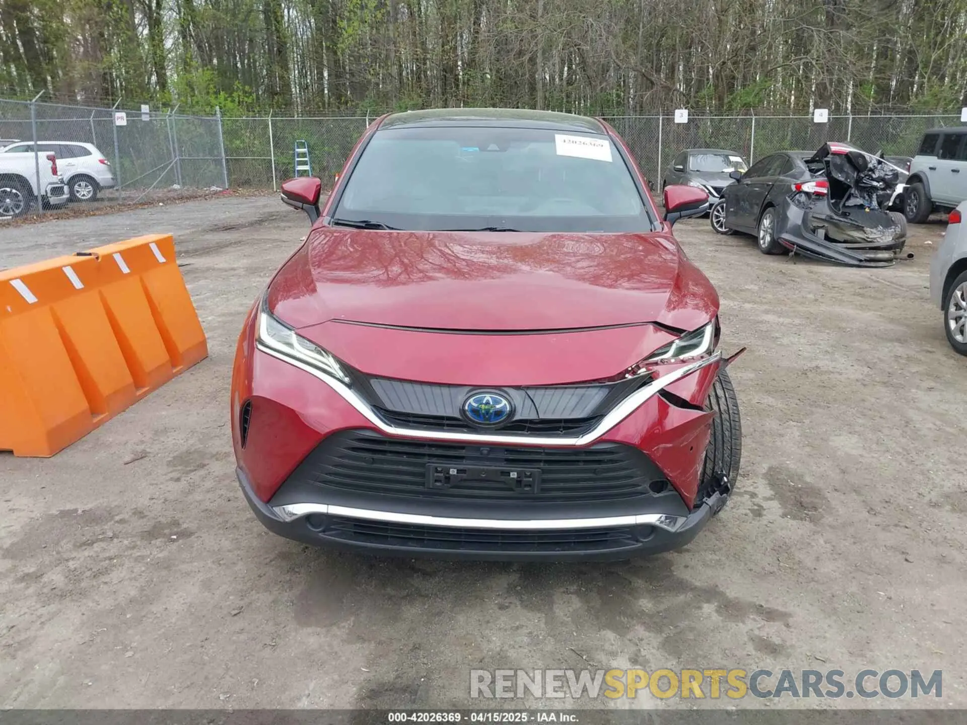 12 Photograph of a damaged car JTEAAAAH4MJ036832 TOYOTA VENZA 2021