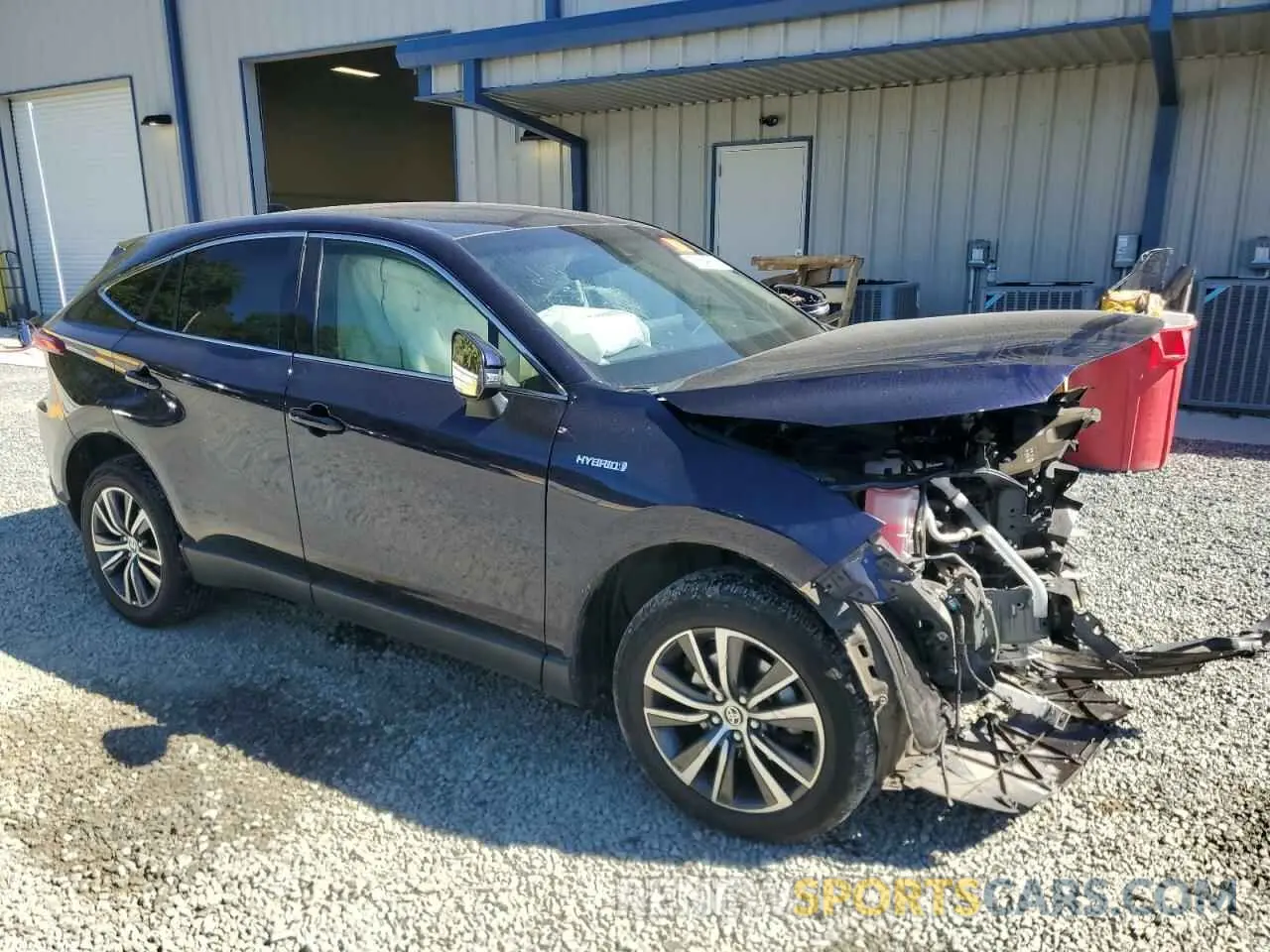 4 Photograph of a damaged car JTEAAAAH4MJ044879 TOYOTA VENZA 2021