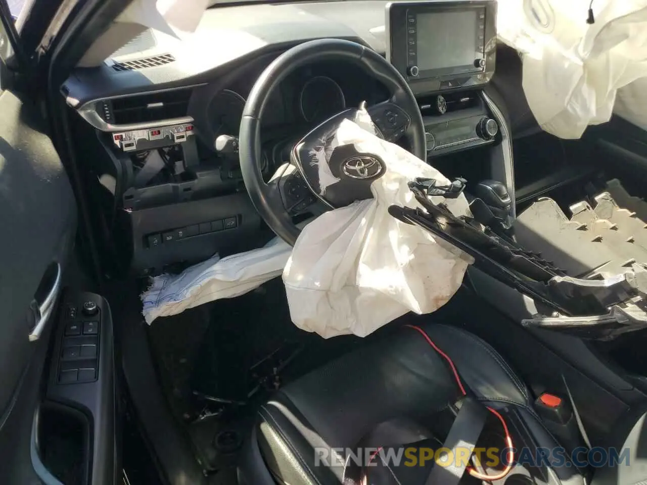 8 Photograph of a damaged car JTEAAAAH4MJ044879 TOYOTA VENZA 2021