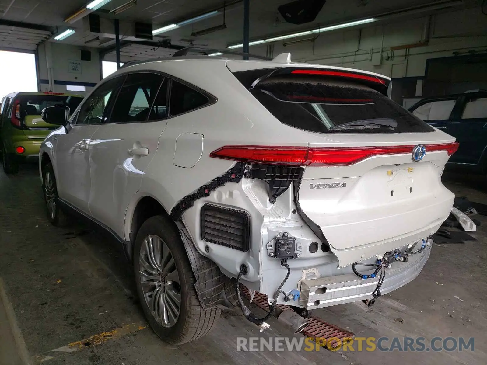 3 Photograph of a damaged car JTEAAAAH5MJ001068 TOYOTA VENZA 2021