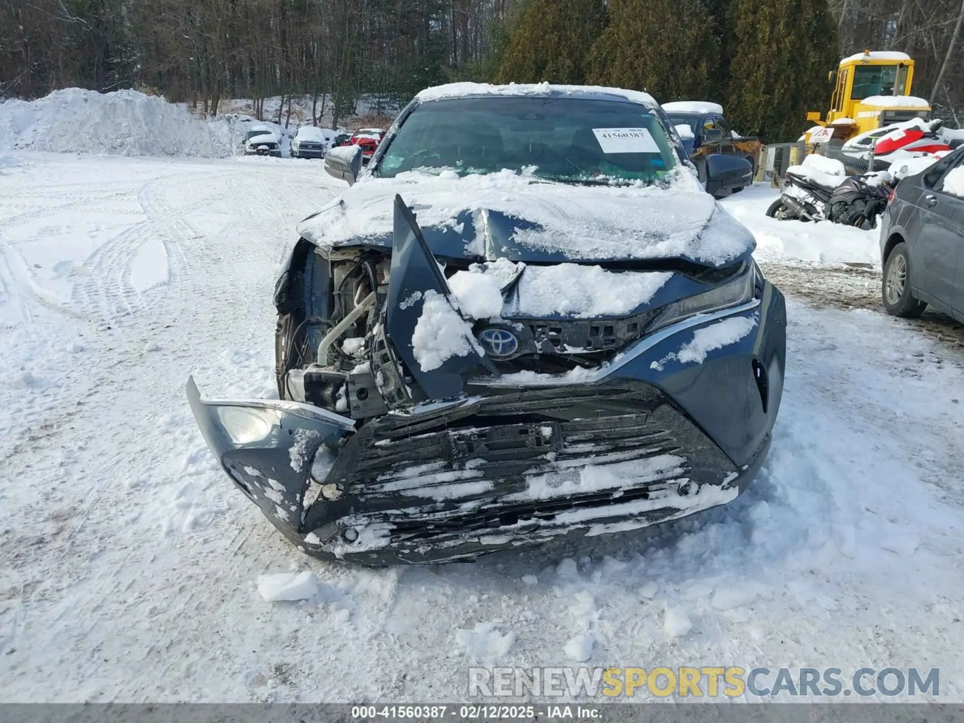 13 Photograph of a damaged car JTEAAAAH5MJ002768 TOYOTA VENZA 2021