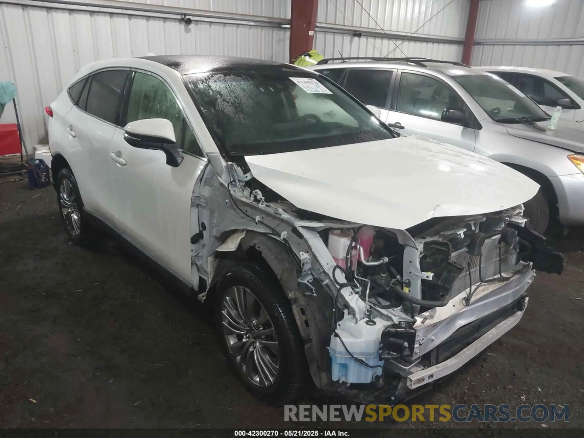 1 Photograph of a damaged car JTEAAAAH5MJ010949 TOYOTA VENZA 2021