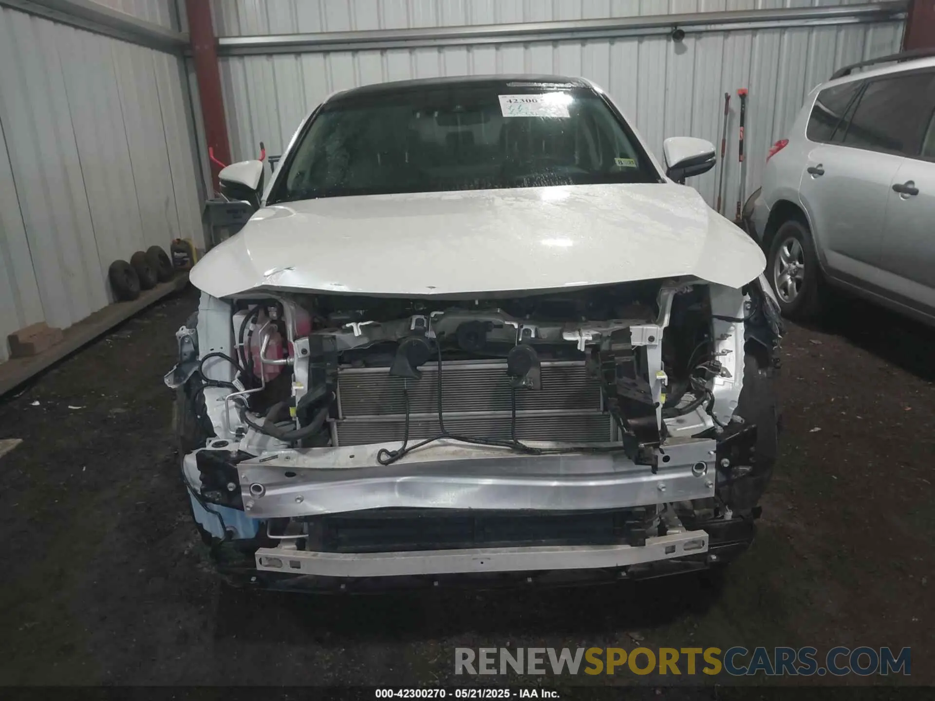13 Photograph of a damaged car JTEAAAAH5MJ010949 TOYOTA VENZA 2021