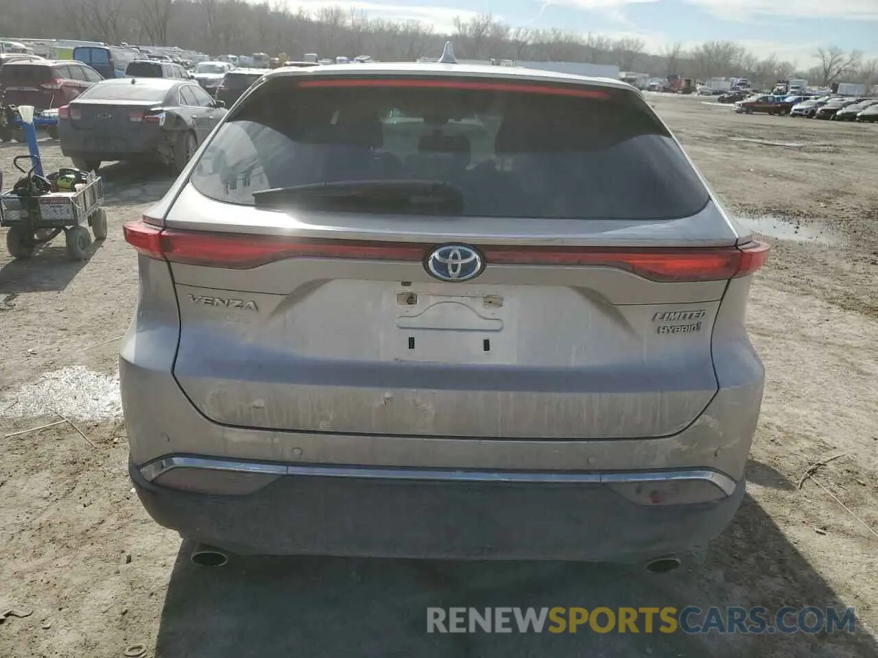 6 Photograph of a damaged car JTEAAAAH5MJ012605 TOYOTA VENZA 2021