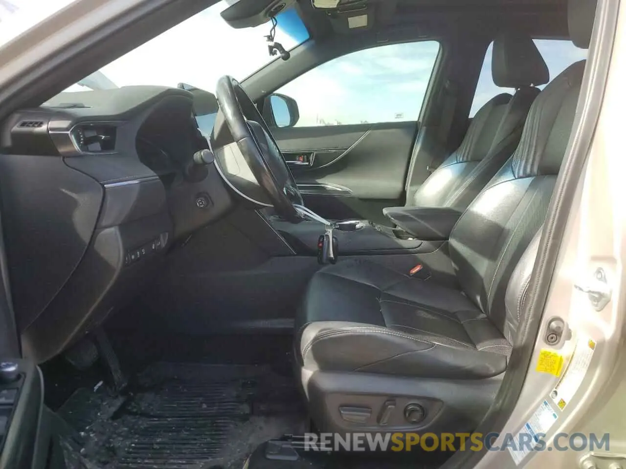 7 Photograph of a damaged car JTEAAAAH5MJ012605 TOYOTA VENZA 2021