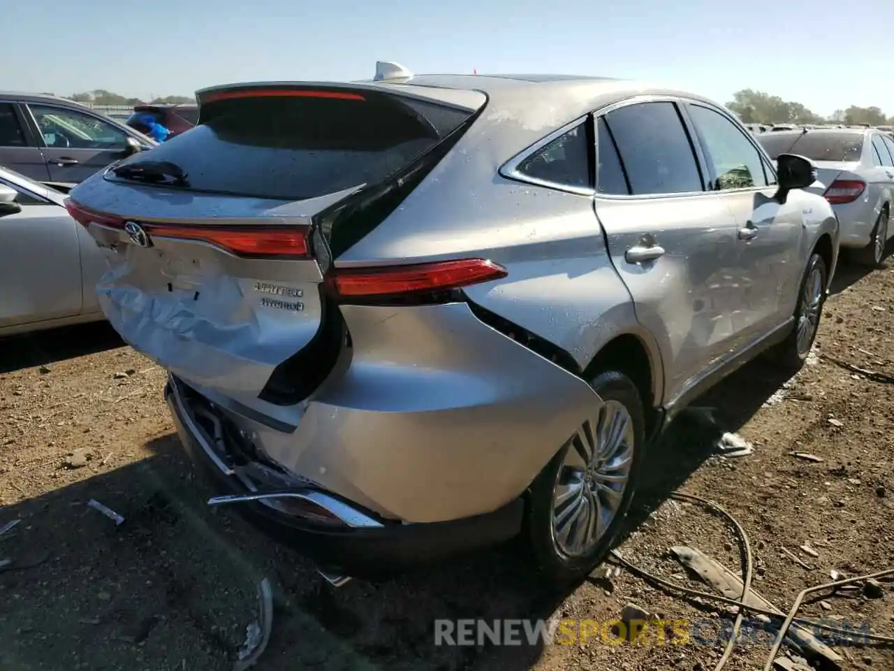 4 Photograph of a damaged car JTEAAAAH5MJ013947 TOYOTA VENZA 2021