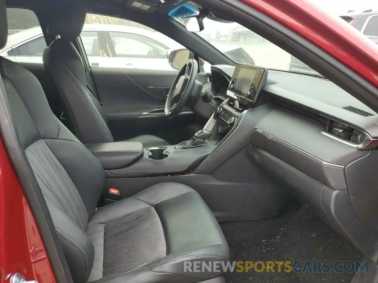 5 Photograph of a damaged car JTEAAAAH5MJ020770 TOYOTA VENZA 2021