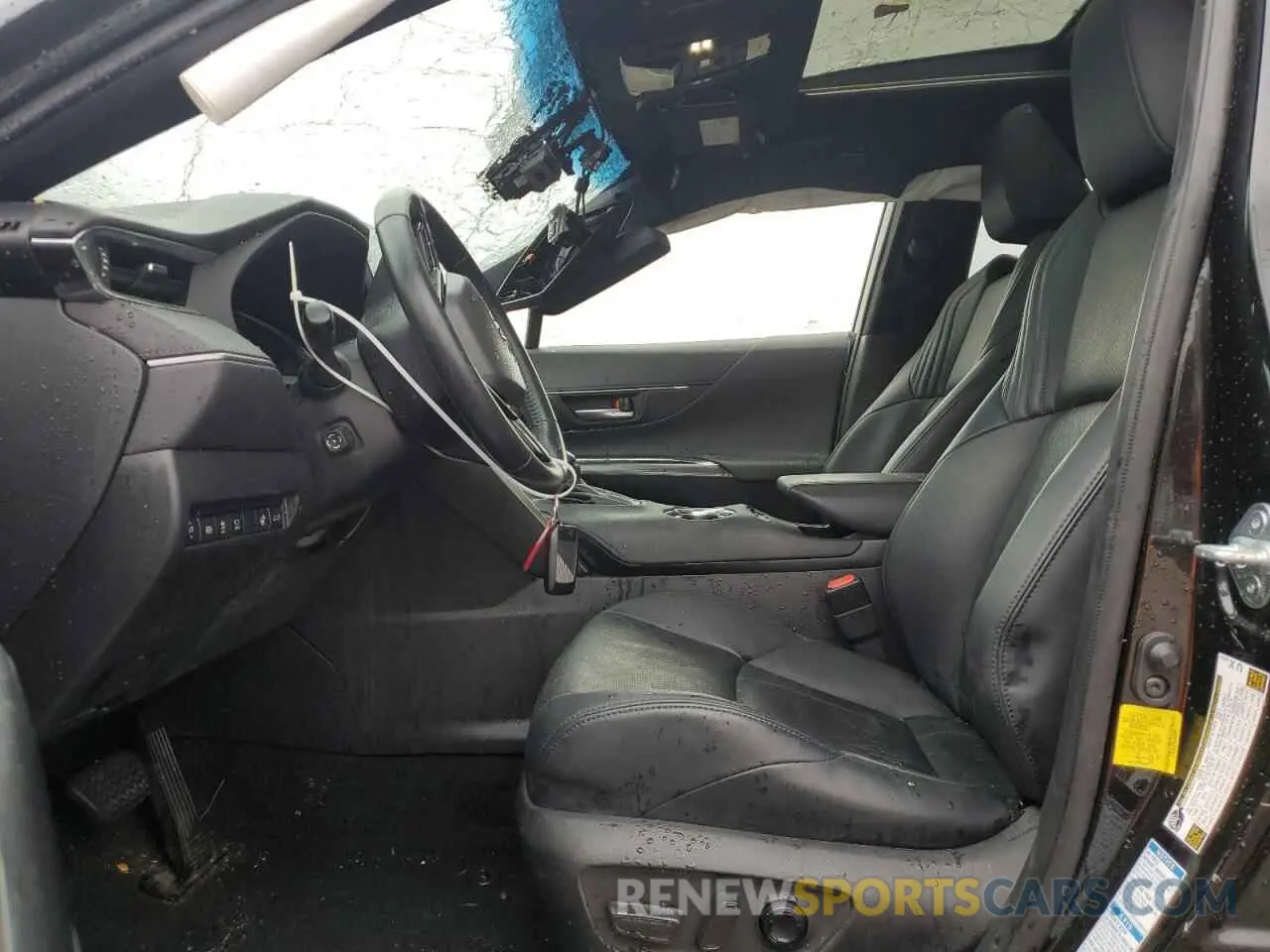 7 Photograph of a damaged car JTEAAAAH5MJ028593 TOYOTA VENZA 2021