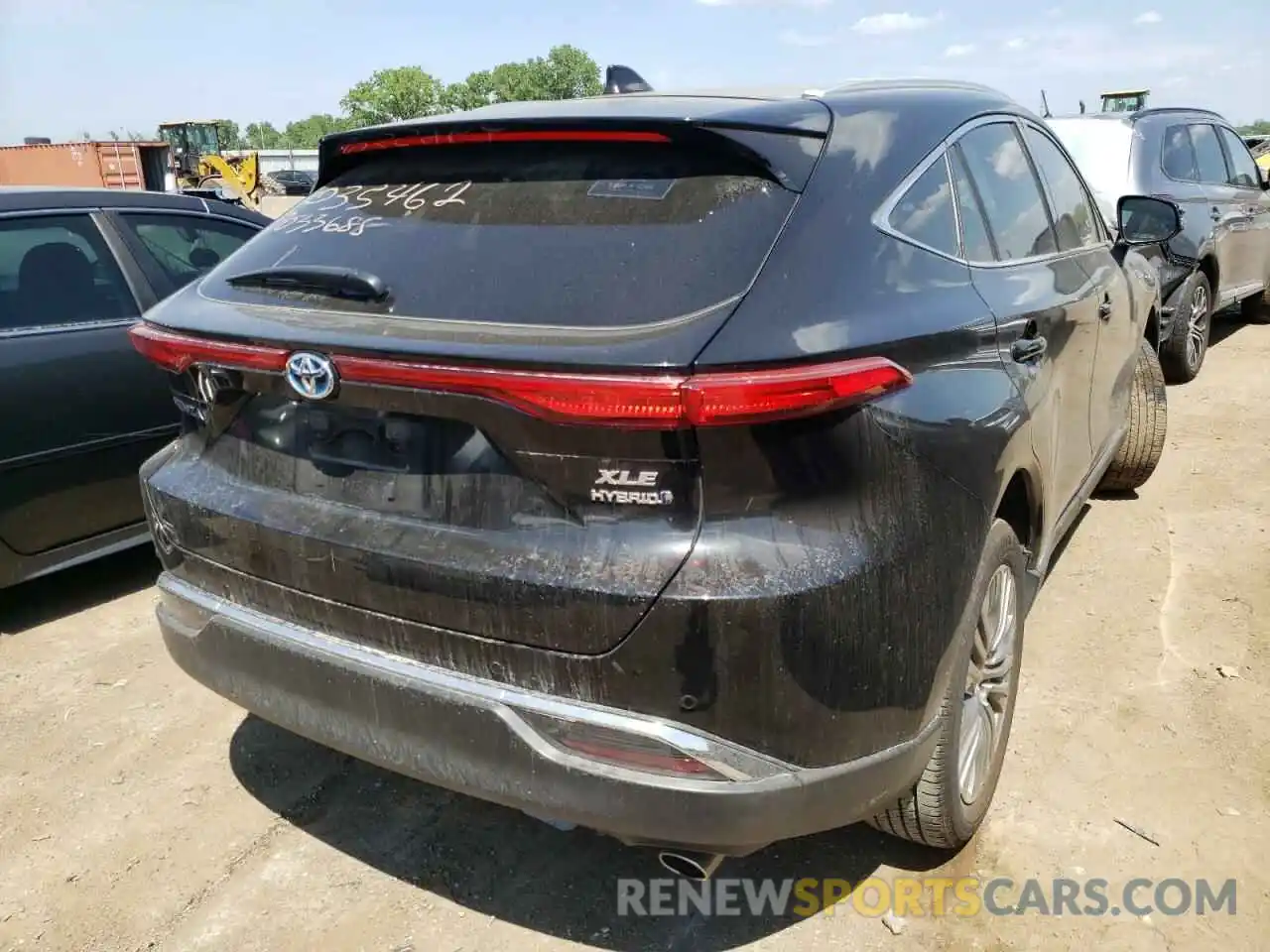 4 Photograph of a damaged car JTEAAAAH5MJ034717 TOYOTA VENZA 2021