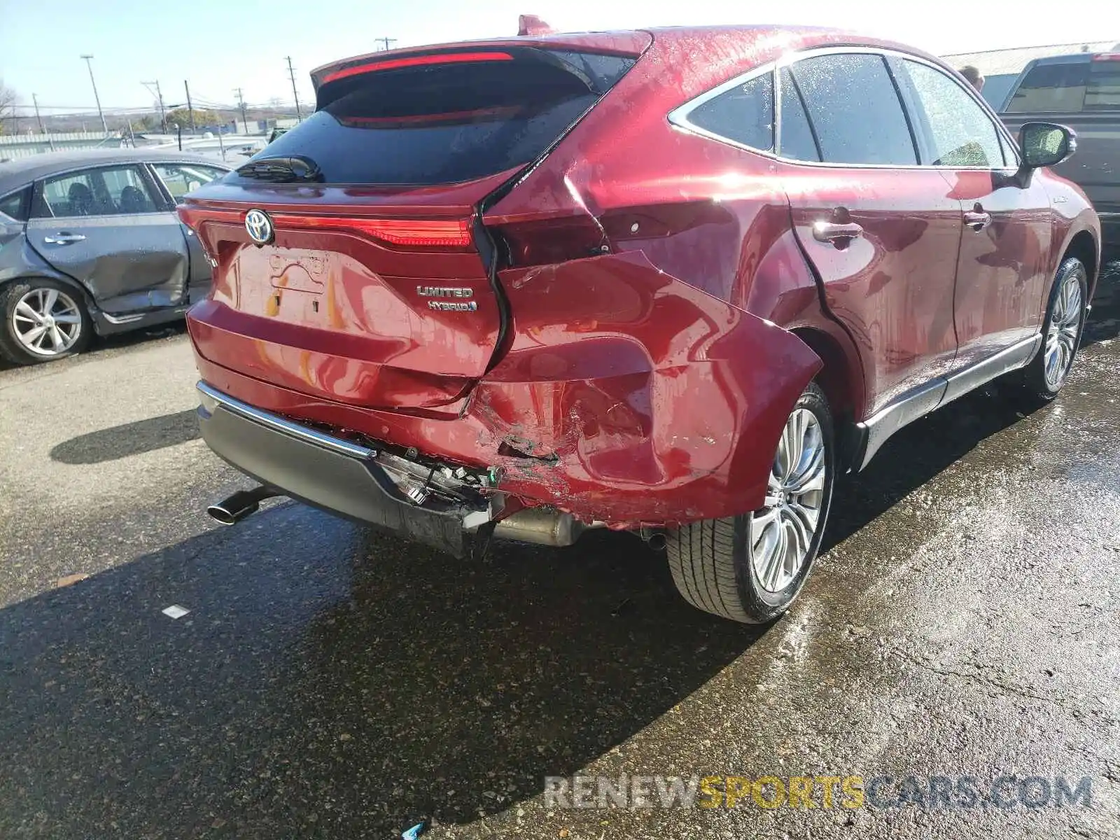 9 Photograph of a damaged car JTEAAAAH5MJ042963 TOYOTA VENZA 2021