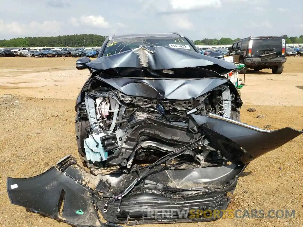 9 Photograph of a damaged car JTEAAAAH5MJ043109 TOYOTA VENZA 2021