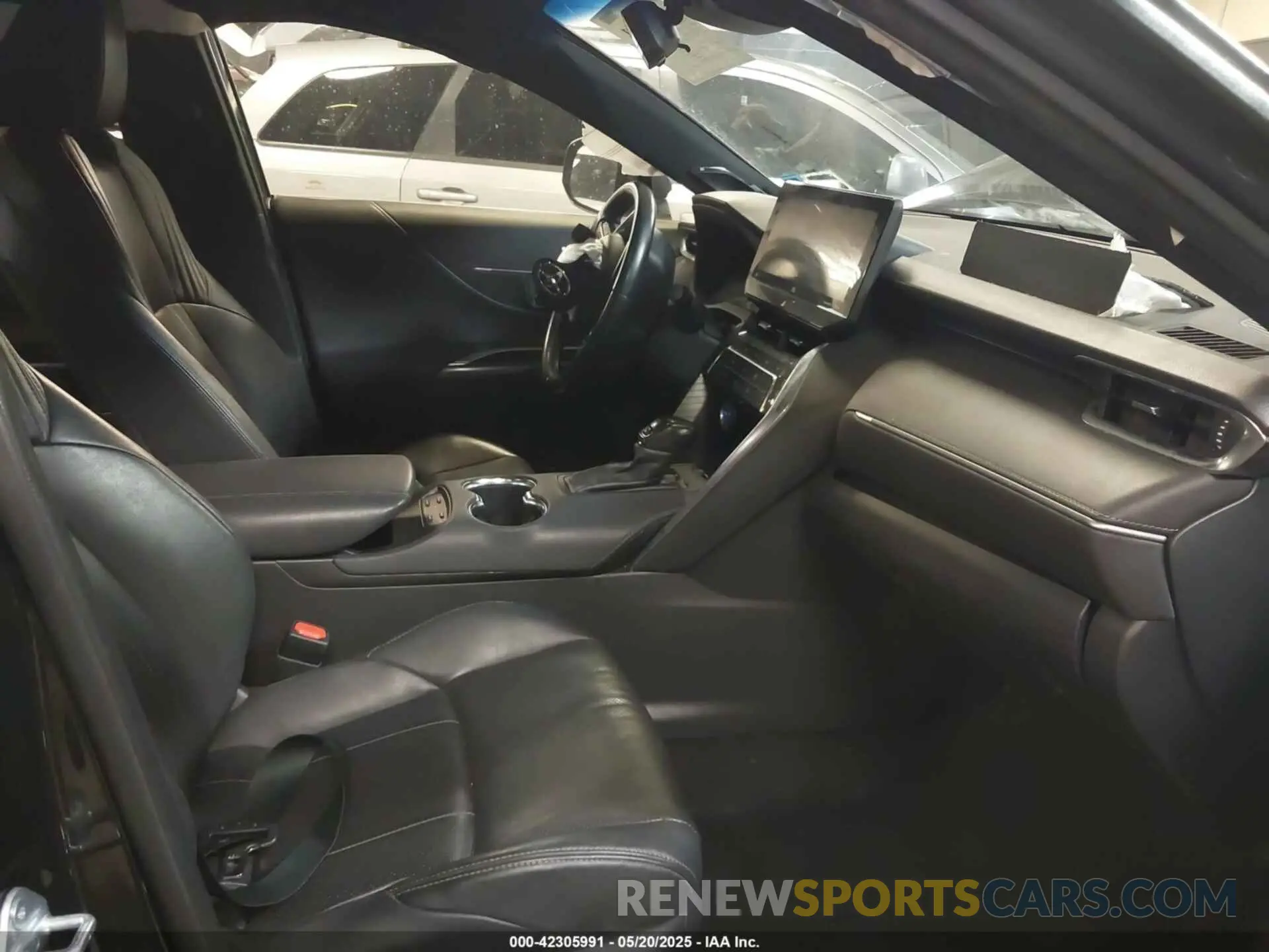 5 Photograph of a damaged car JTEAAAAH5MJ044292 TOYOTA VENZA 2021