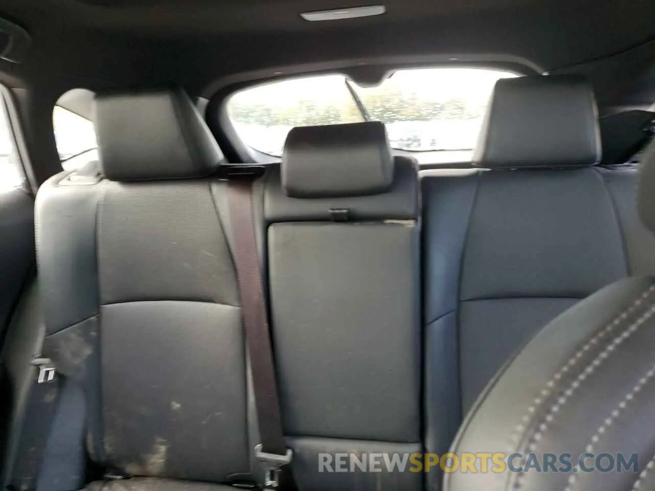 10 Photograph of a damaged car JTEAAAAH5MJ063358 TOYOTA VENZA 2021