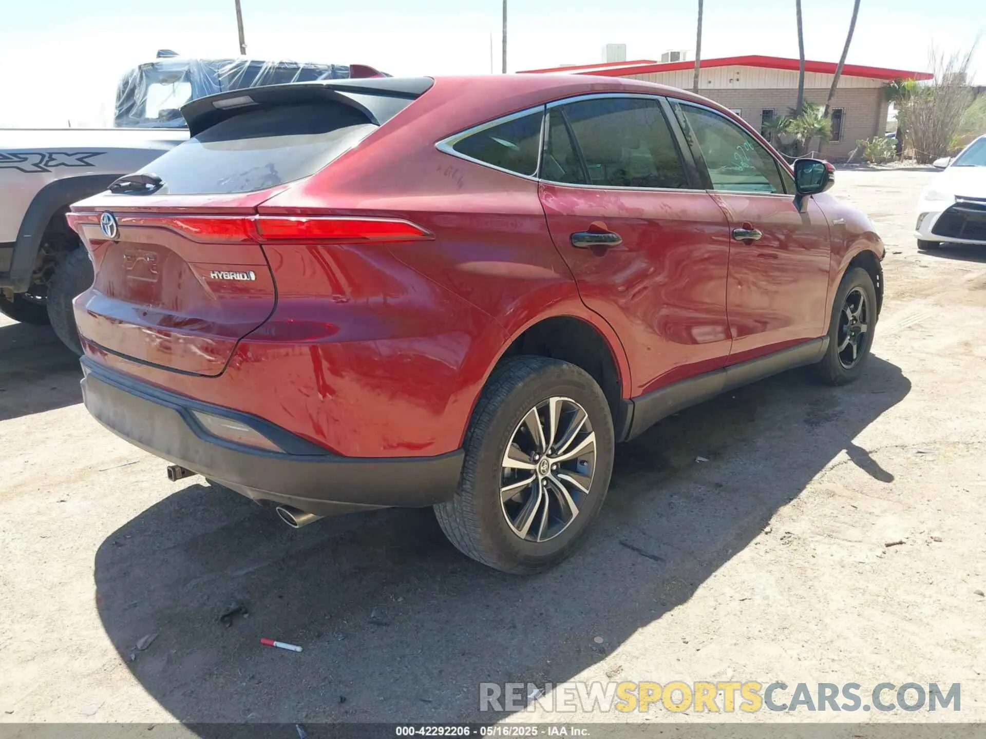 4 Photograph of a damaged car JTEAAAAH5MJ070861 TOYOTA VENZA 2021