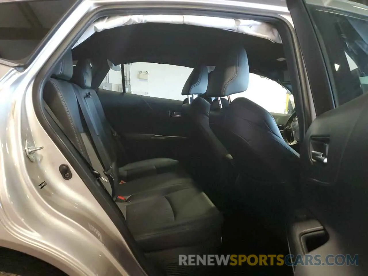 10 Photograph of a damaged car JTEAAAAH6MJ010121 TOYOTA VENZA 2021